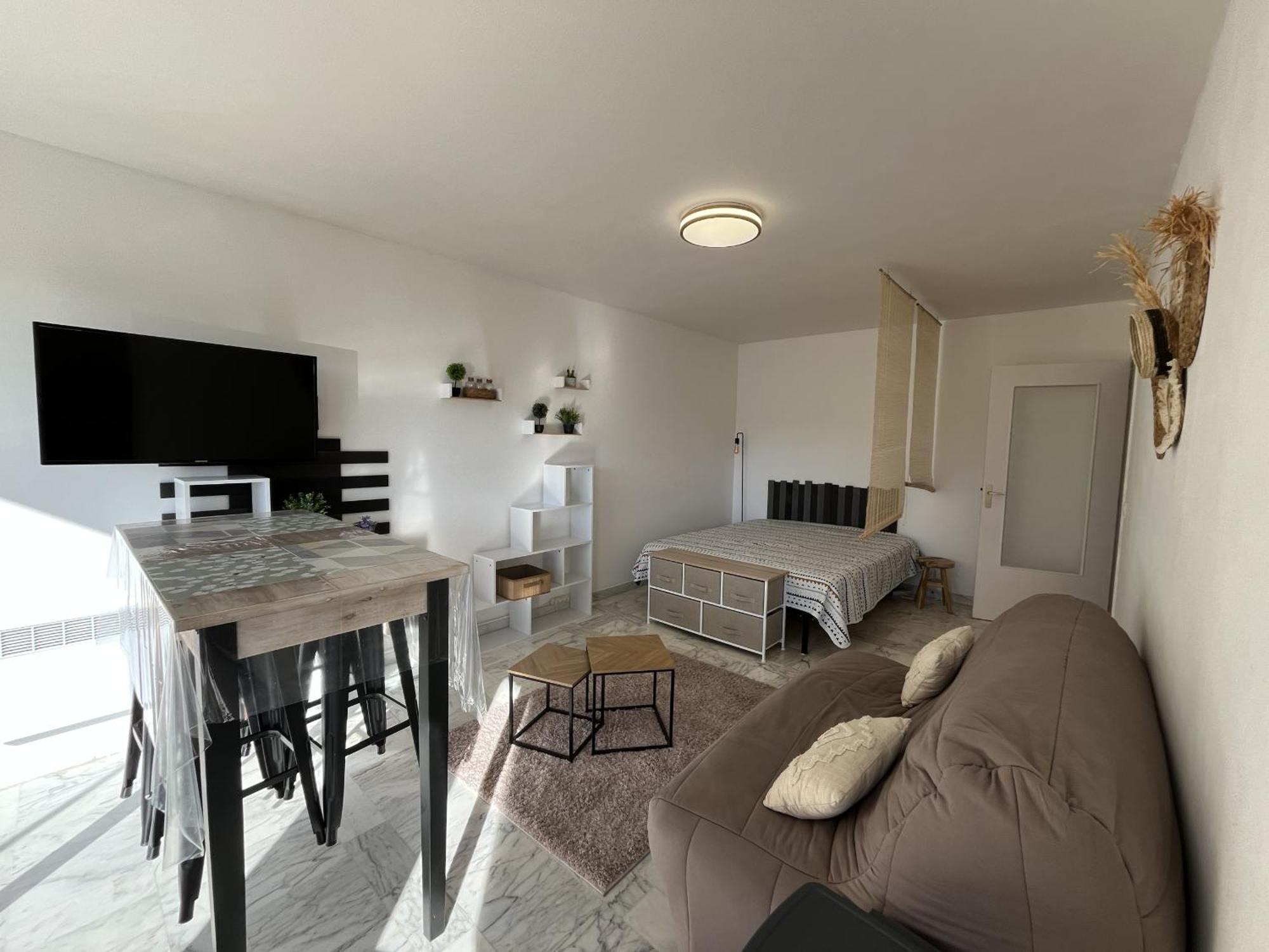 Le Genepy, 30m2, 4 P, Balcon Parking, Clim Apartment Fréjus